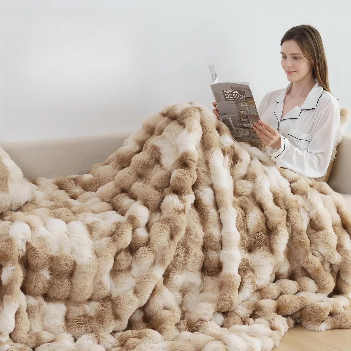 Luxe Bubble Faux Fur Throw