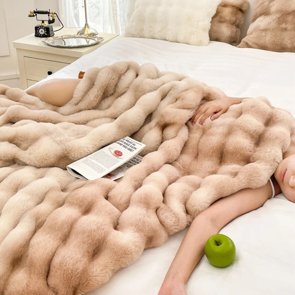 Luxe Bubble Faux Fur Throw